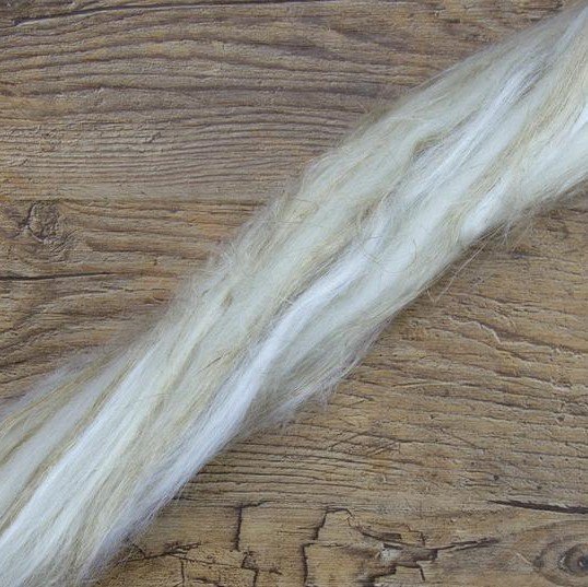 Ylellisyys Merino - Tussah silkki - Pellava 50 g